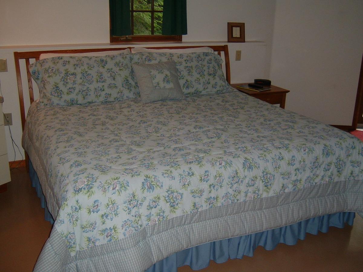 Breakfast On The Connecticut Bed & Breakfast Lyme Bagian luar foto