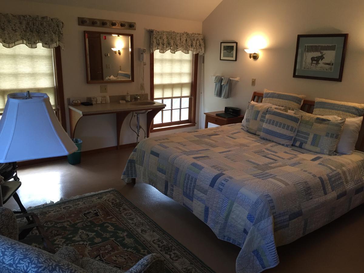 Breakfast On The Connecticut Bed & Breakfast Lyme Bagian luar foto