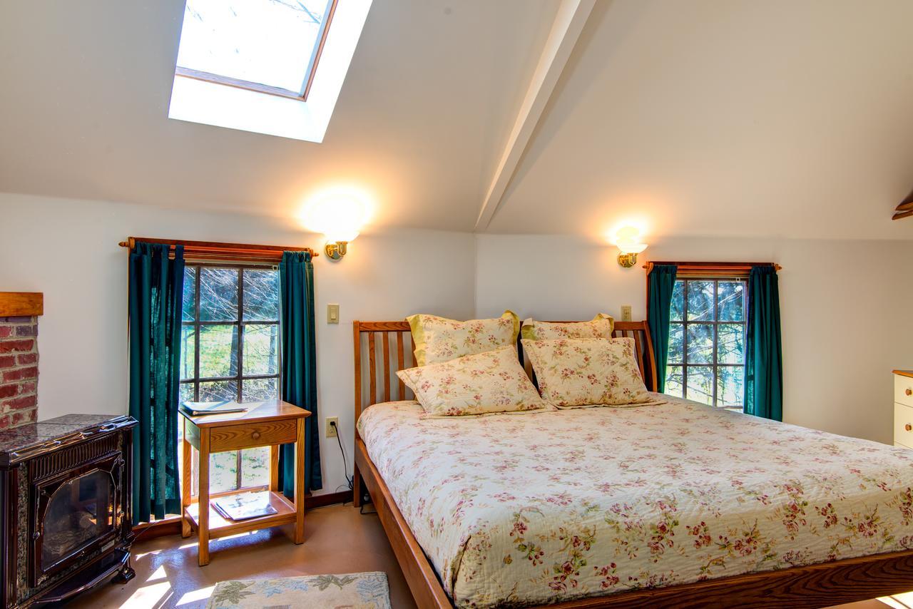 Breakfast On The Connecticut Bed & Breakfast Lyme Bagian luar foto